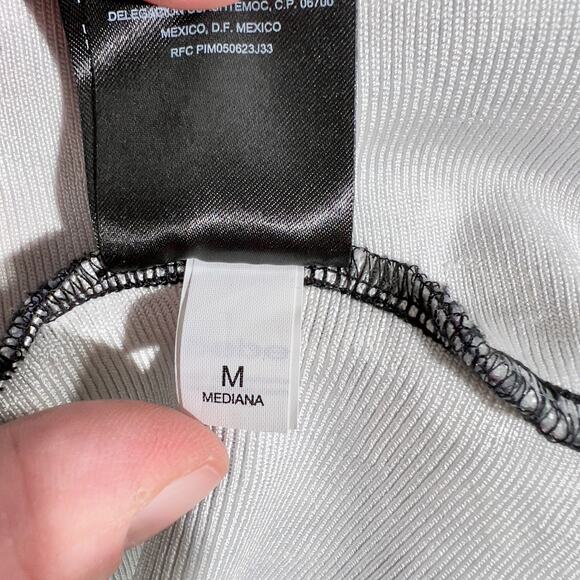 bebe x Naven Mini-Skirt Woman's Medium Floral Paisley STRETCHY Unlined Zipper - Picture 14 of 16